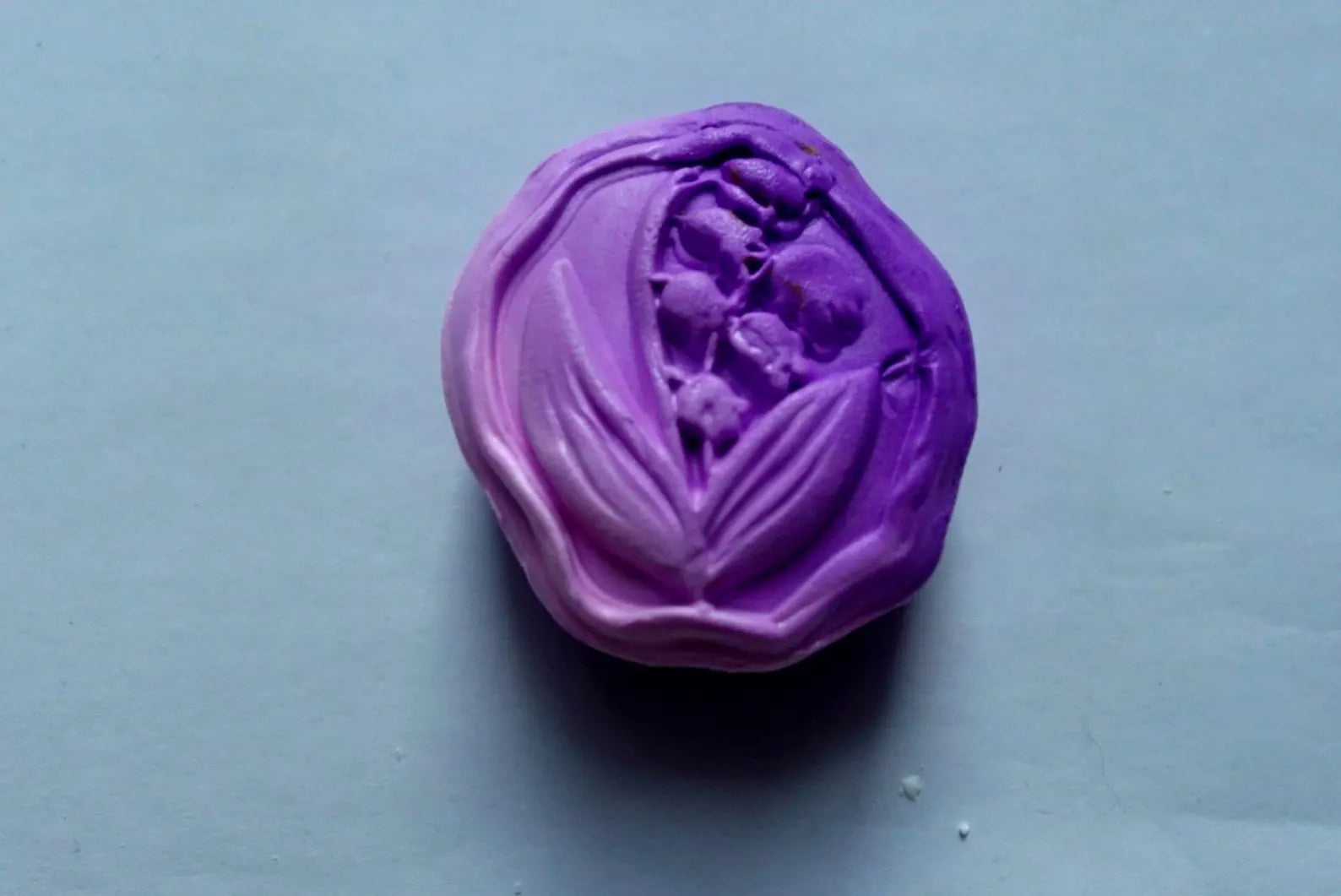 Lilac Magnet Mooncake